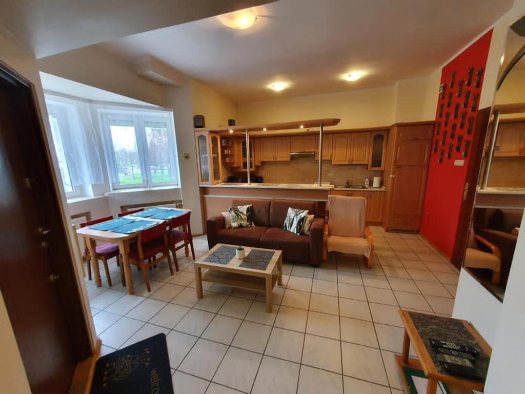 Glos Mew Apartment Kolobrzeg Luaran gambar